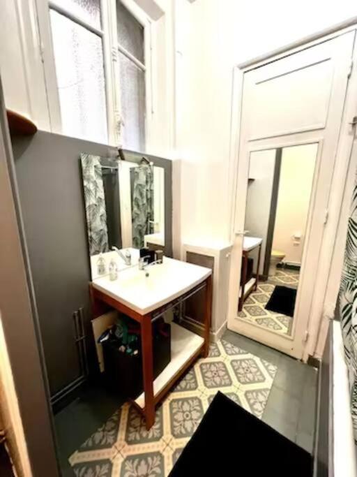 Champs-elysees - Arc De Triomphe - 4 People Appartement
